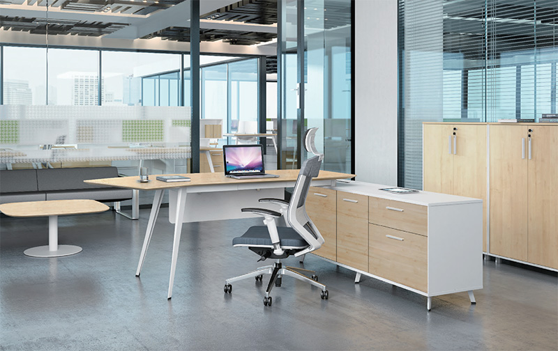 钢架-八字细脚。Boyd， 布德